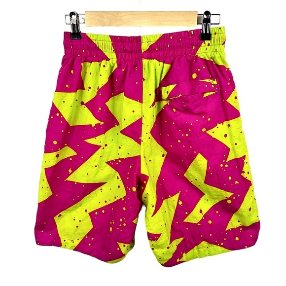 JORDAN Retro Poolside All Over Print Shorts - Picture 2 of 9